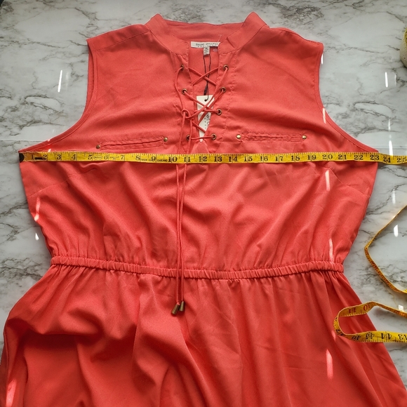 Plus Size Coral Sleeveless Dress Size 1X - Picture 6 of 10